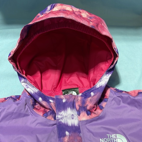 The North Face  Tailout Rain Jacket - Picture 3 of 9